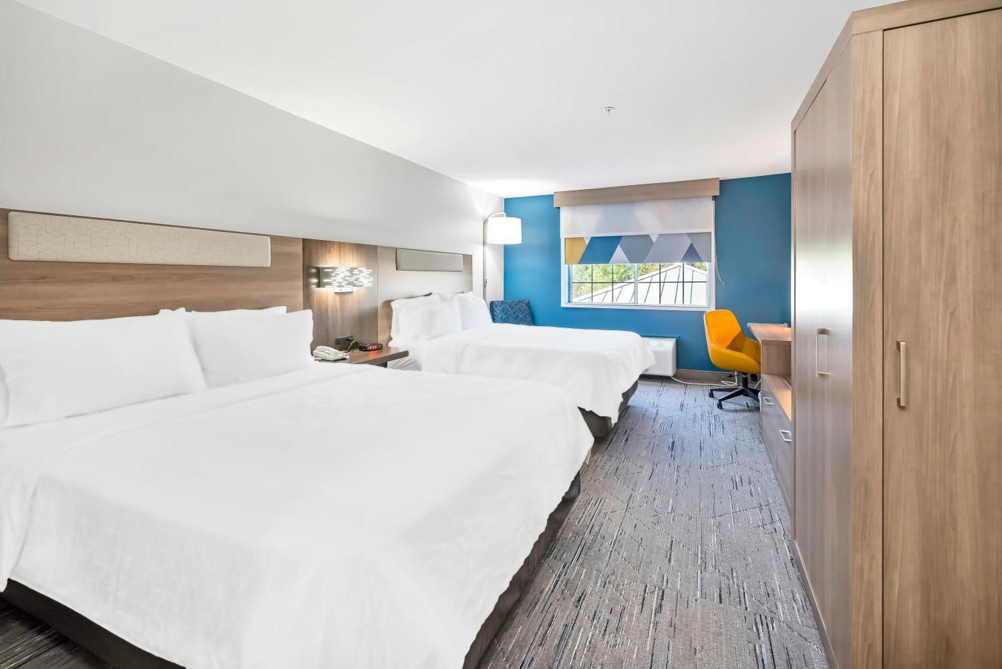 Holiday Inn Express Palestine By Ihg Exterior foto